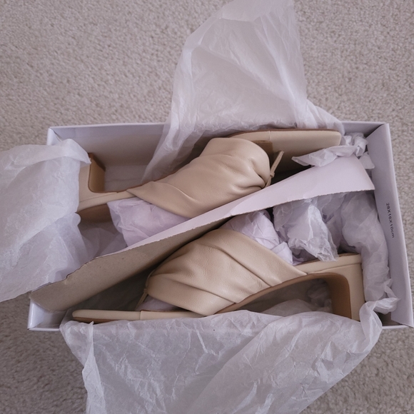 Villa Rouge Demi Square Toe Sandals - Picture 7 of 10